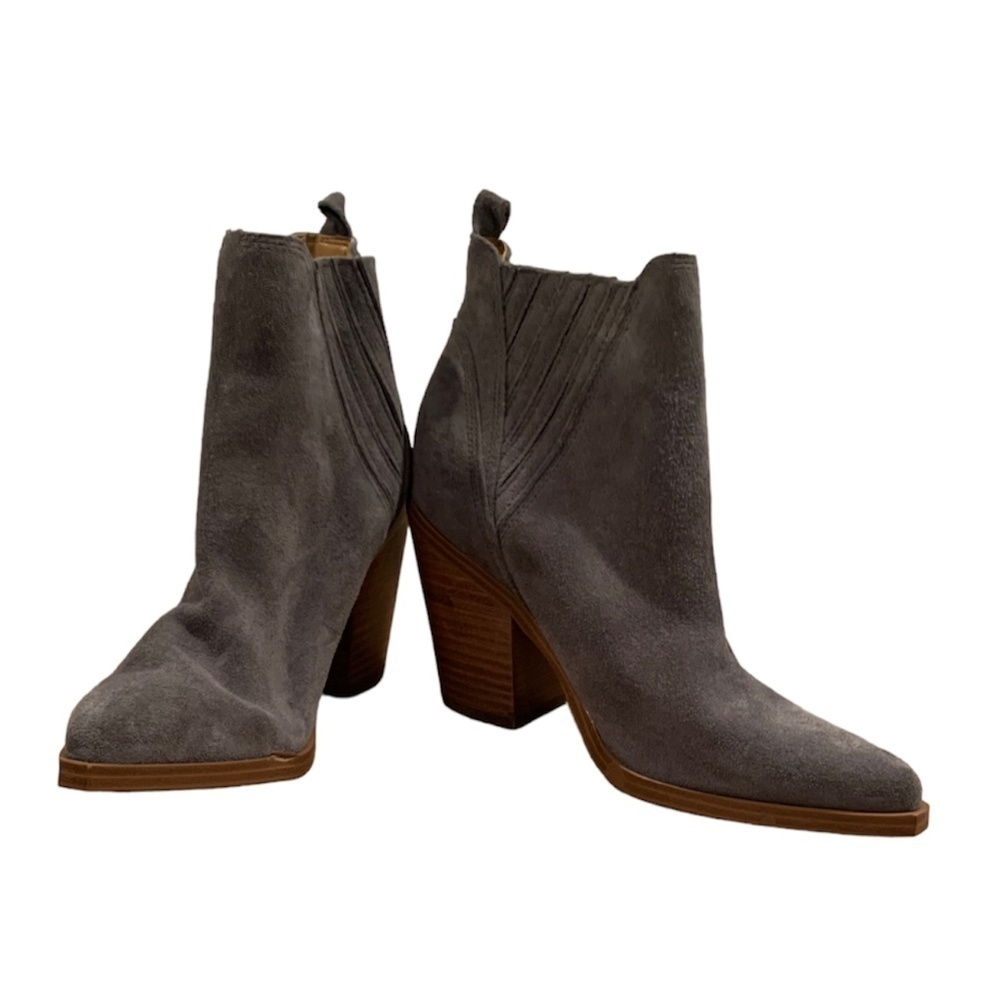 Marc Fisher Gadri Pointed Toe Leather Bootie Gray size 7